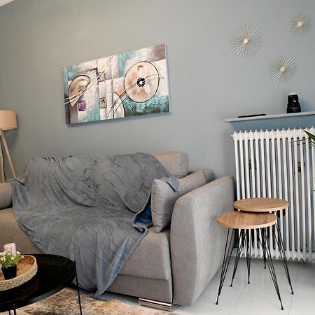 Lovely Luxury Apartment Серес Екстериор снимка