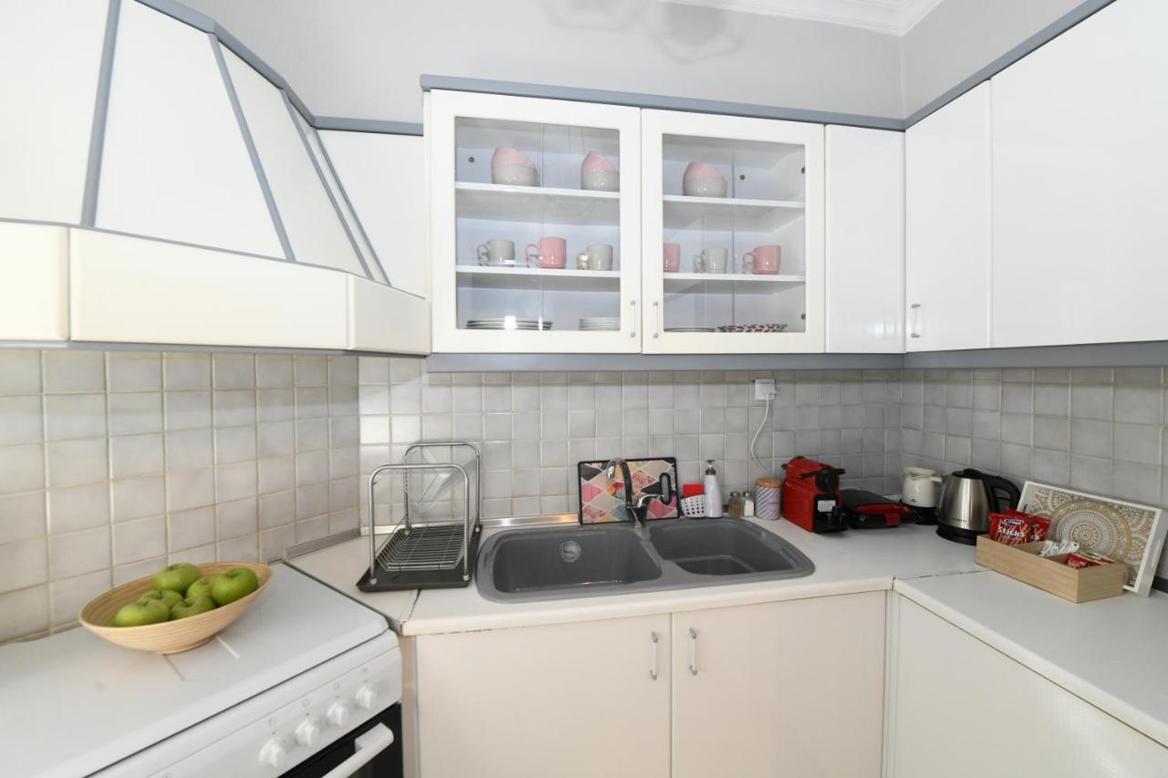 Lovely Luxury Apartment Серес Екстериор снимка