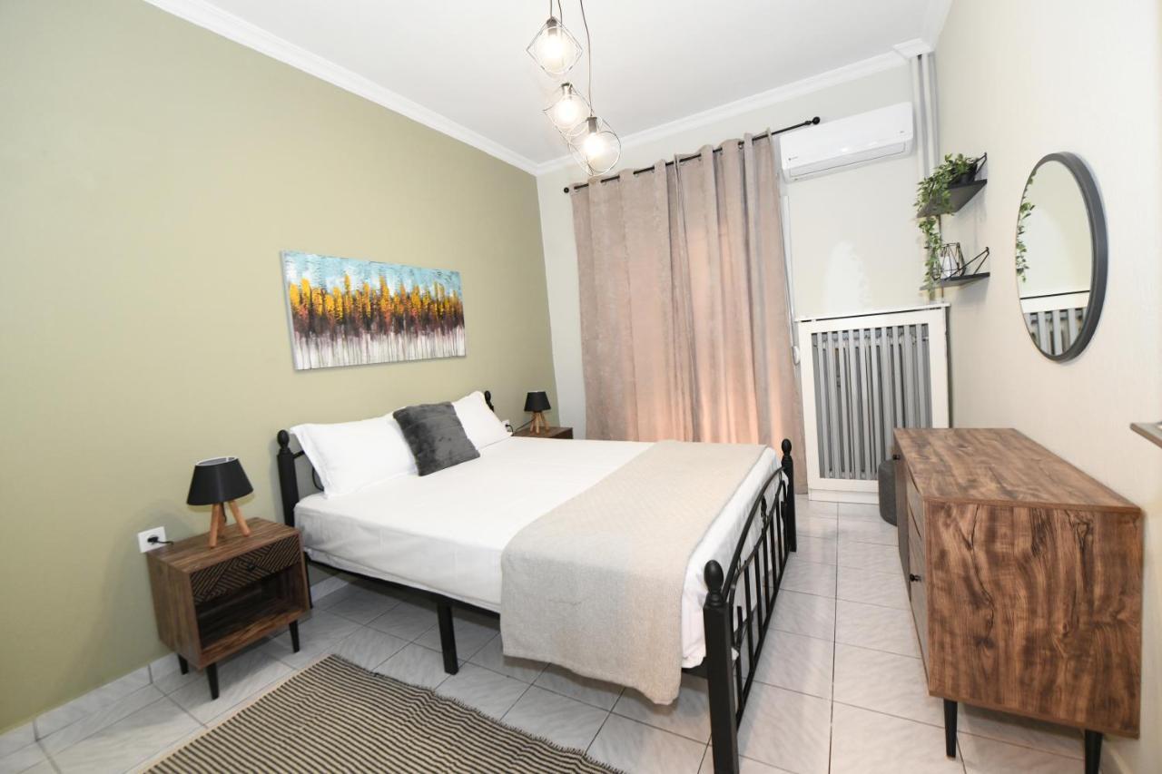 Lovely Luxury Apartment Серес Екстериор снимка