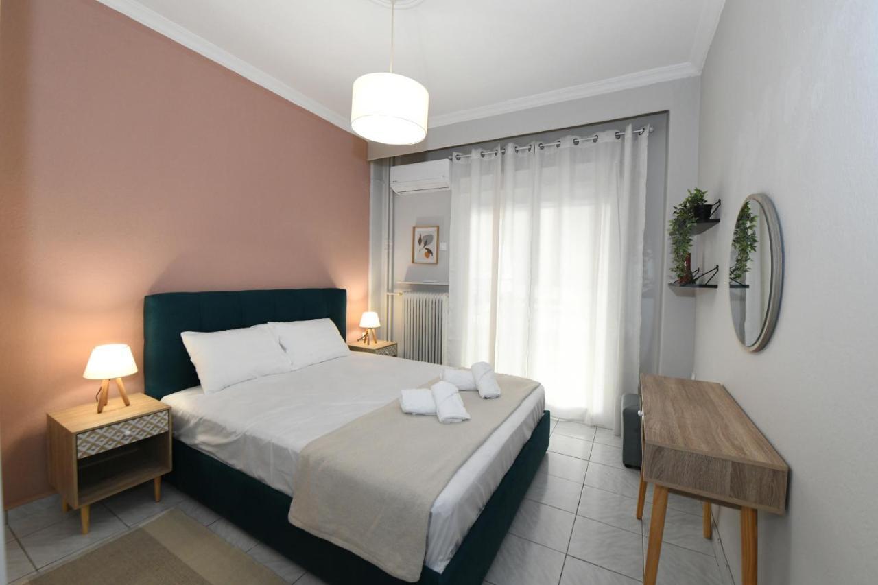 Lovely Luxury Apartment Серес Екстериор снимка